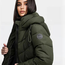 Marikoo Sahnemausii Damen Winter Steppjacke Dark Olive Größe XS - Gr. 34